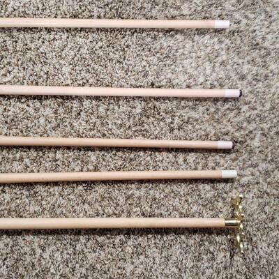 Lot 625: Billiards Home Pool Table Stick Set