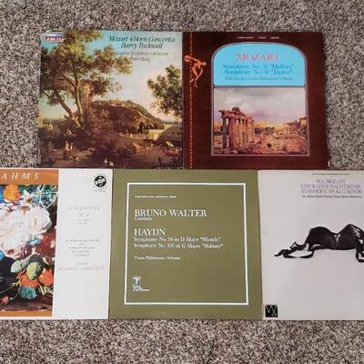 Lot 630: Classical Vinyl Record lot