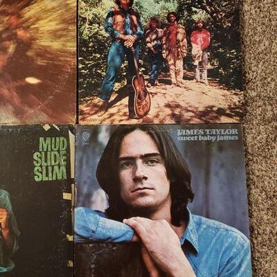Lot 643: JAMES TAYLOR Vinyl Lot