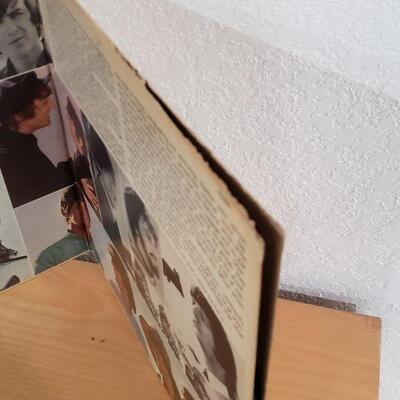 Lot 650: Vintage HELP! by The Beatles Vinyl Record