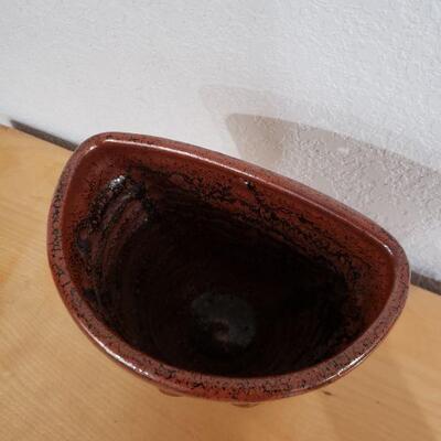 Lot 671: Artist Sign Pottery Vase/Wall Pocket