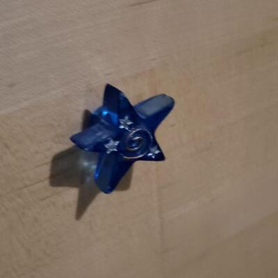 Lot 682: Pull Out Blanket Chest 42" Ã— 18" Ã— 22"