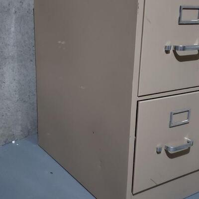 Lot 691: File Cabinet 