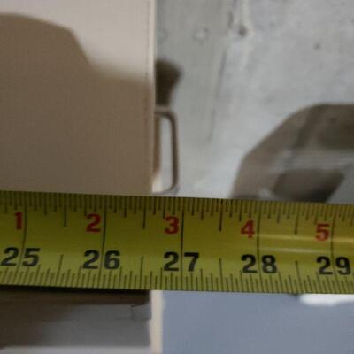 Lot 691: File Cabinet 