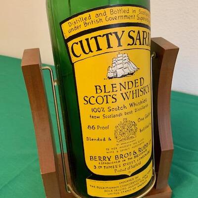 LOT 24 Cutty Sark Bottle Stand Scotch Wiskey
