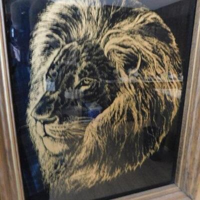 Framed Art Big Cat Gold on Black Lion Head 12