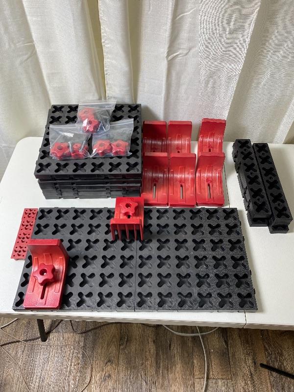 Lot 115 s Woodpeckers XMAT Work Hold Down Clamp System Woodworking