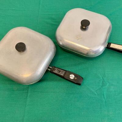 LOT 59 VINTAGE PAIR OF SUNBEAM ELECTRIC SKILLETS W/BROCHURE