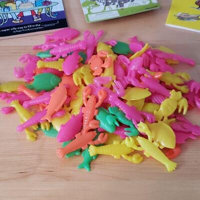 Lot 702: Children's lot