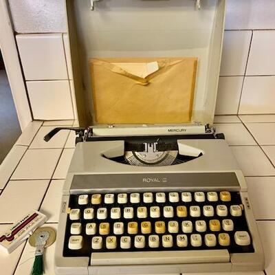 LOT 83 Vintage Royal Portable Typewriter
