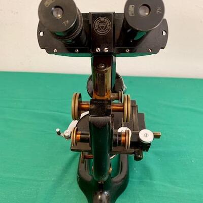 LOT 84 Vintage Bausch & Lomb Binocular Microscope & Case