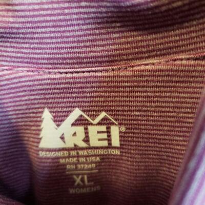 Lot 708: Golf Shirts lot