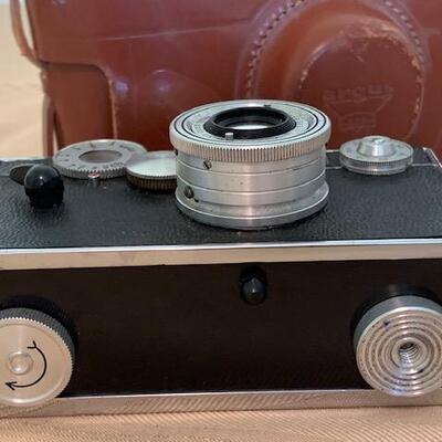 LOT 90 Vintage Argus 50mm Film Camera