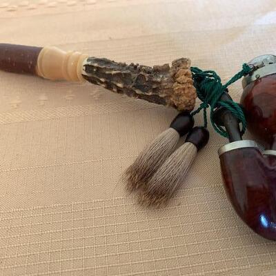 LOT 97 Stag Horn & Wood Smoking item