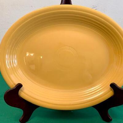 LOT 113 Vintage Fiesta Ware 12.5" Oval Serving Platter Yellow 