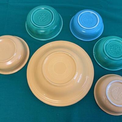LOT 122 Vintage Fiesta Ware 7 Assorted Bowls Cereal Berry Rim Soup