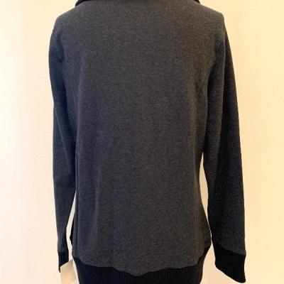 LOT 127 LADIES ZIP FRONT SWEATER AMBER SUN NORDSTRUM TAGS