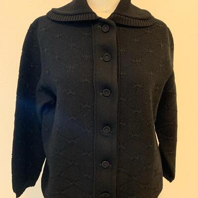 LOT 138 BLACK VINTAGE SWEATER