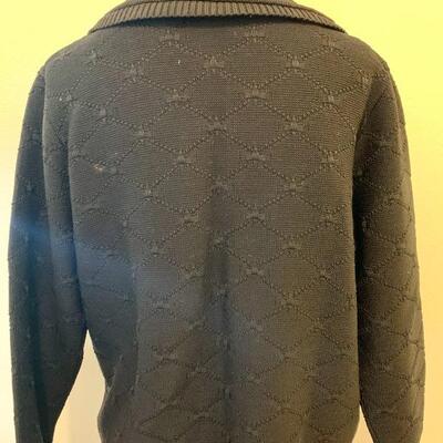 LOT 138 BLACK VINTAGE SWEATER