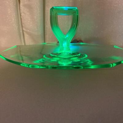 Lot# 129 S Uranium Green Vaseline Depression Glass Handled Sandwich Tidbit Tray 10 1/2â€