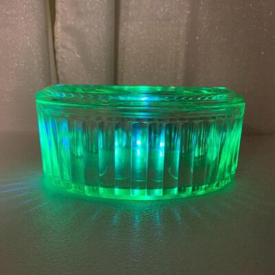 Lot# 130 S Uranium Green Vaseline Depression Glass Covered Trinket Candy Dish