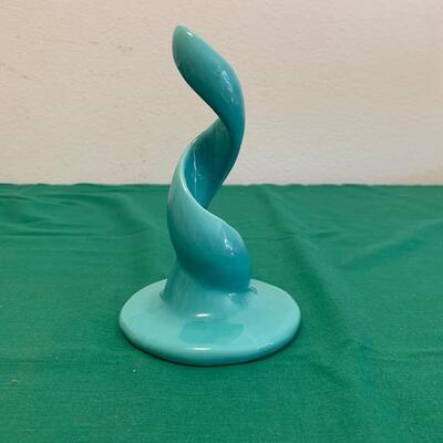 LOT 155 Vintage Metlox Poppytrail Blue Turquoise Spiral Candle Holder