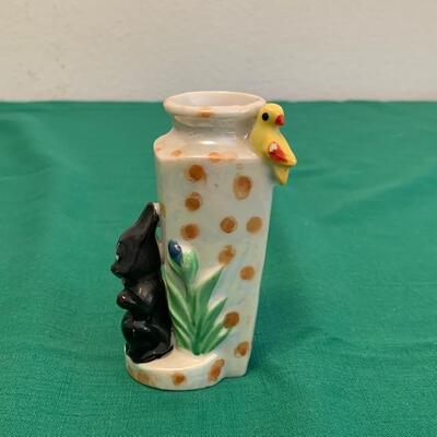 LOT 156 Small Ceramic Flower Vase Bunny Bird Decoration Japan Lustre