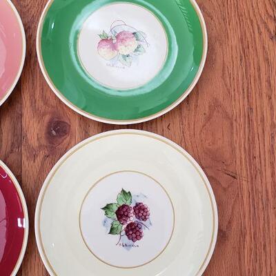 Lot 710: Antique "Old Ivory" Syracuse China Plates (6)