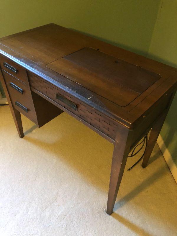 Mid Century Singer Sewing Cabinet and Table | EstateSales.org