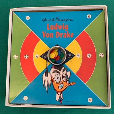 LOT 178 VINTAGE WALT DISNEY'S LUDWIG VON DRAKE TIDDLY WINKS