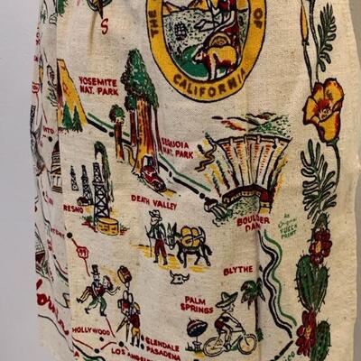 LOT 201 VINTAGE SOUVENIR CALIFORNIA MAP APRON