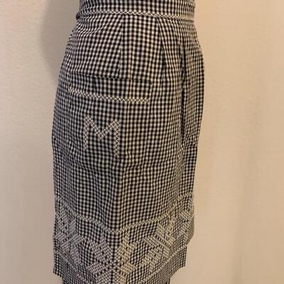 LOT 203 VINTAGE GINGHAM APRONS