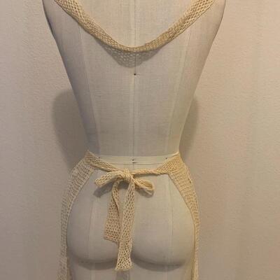 LOT 204 ANTIQUE CROCHET LACE BIB APRON 