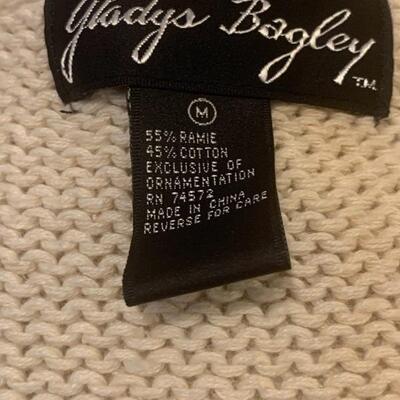 LOT 205 VINTAGE GLADYS BAGLEY WORLDS BEST MOM SWEATER