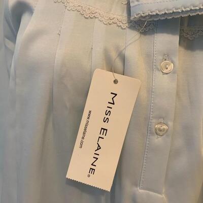 LOT 210 NWT PALE BLUE MISS ELAINE NIGHTGOWN & ROBE