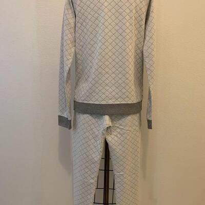 LOT 212 ALFANI INTIMATES SLEEPWEAR SET 