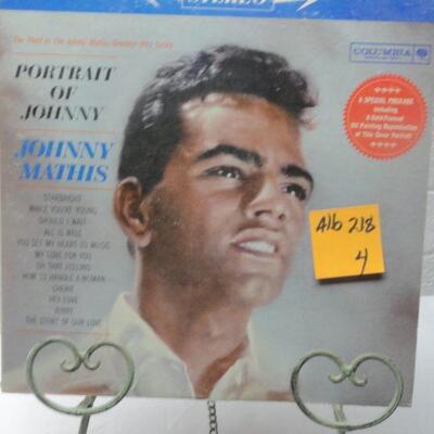ALB218 JOHNNY MATHIS PORTRAIT OF JOHNNY VINTAGE ALBUM