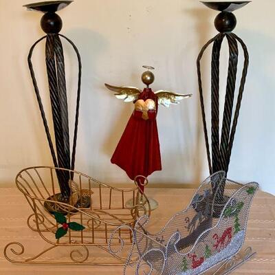 LOT 237 GROUP OF METAL CHRISTMAS DECORATIONS SANTA SLEIGH ANGEL CANDLE HOLDERS