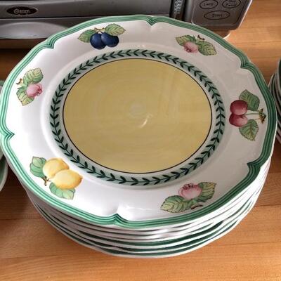 Large Villeroy & Boch French Garden Country Collection Fine China Set