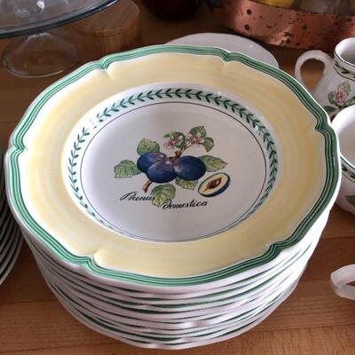 Large Villeroy & Boch French Garden Country Collection Fine China Set