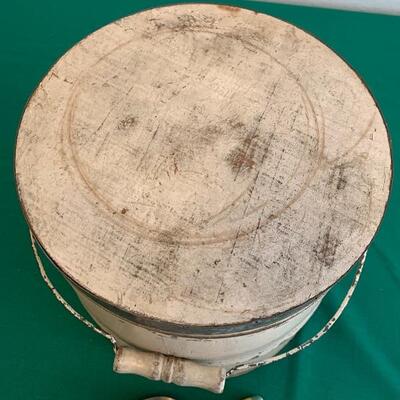 LOT 257 ANTIQUE FIRKIN & SCOOP