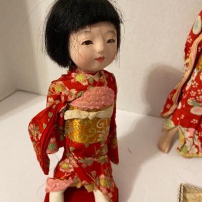 806: Antique Japanese Dolls 