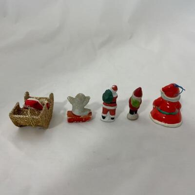 (54) Vintage | Santas & Snowbaby on sled | Japan
