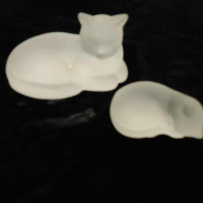 ANIMAL GLASS FIGURINES