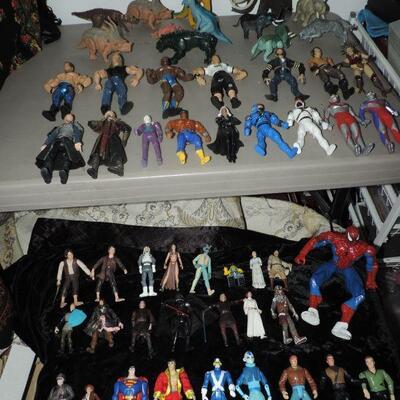 ACTION FIGURES