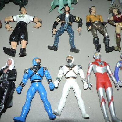 ACTION FIGURES