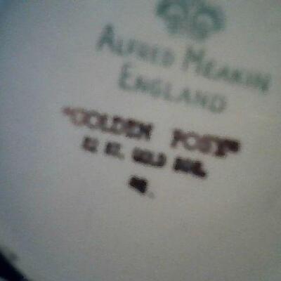22kt gold dish