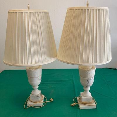 LOT 260 PAIR OF VINTAGE MARBLE TABLE LAMPS