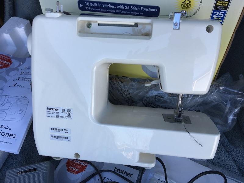 BROTHER LS2125i Lightweight Sewing and Mending Machine with Box and