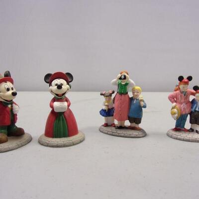 Lot 4 - Disney Figurines Dept 56 